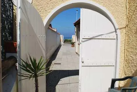 게스트하우스 Fantasy House Ischia 3*