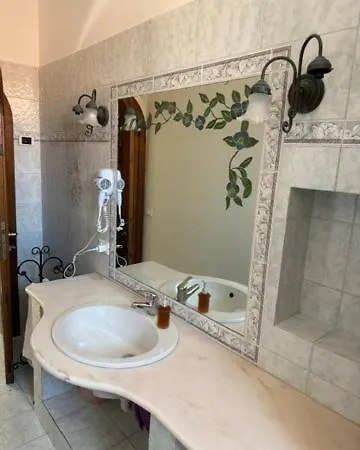 Fantasy House Ischia Konukevi